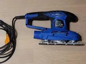 Gerät startet nicht mehr: Hauptschalter reinigen