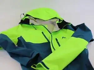 Eine wasserdichte Naht reparieren