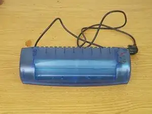 TCM Laminiergerät (transparent blau)