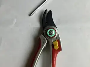 Gartenschere Wolf RR demontieren