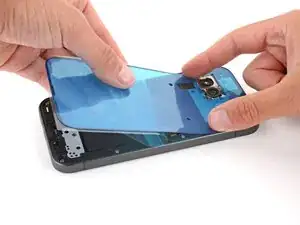 Google Pixel 9a Kleber an der Rückseite anbringen