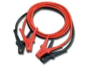 Wie man ein Auto überbrückt