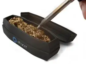 Wie eine Lötspitze gereinigt und verzinnt wird