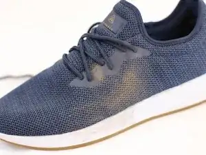 How to Clean Mesh Shoes